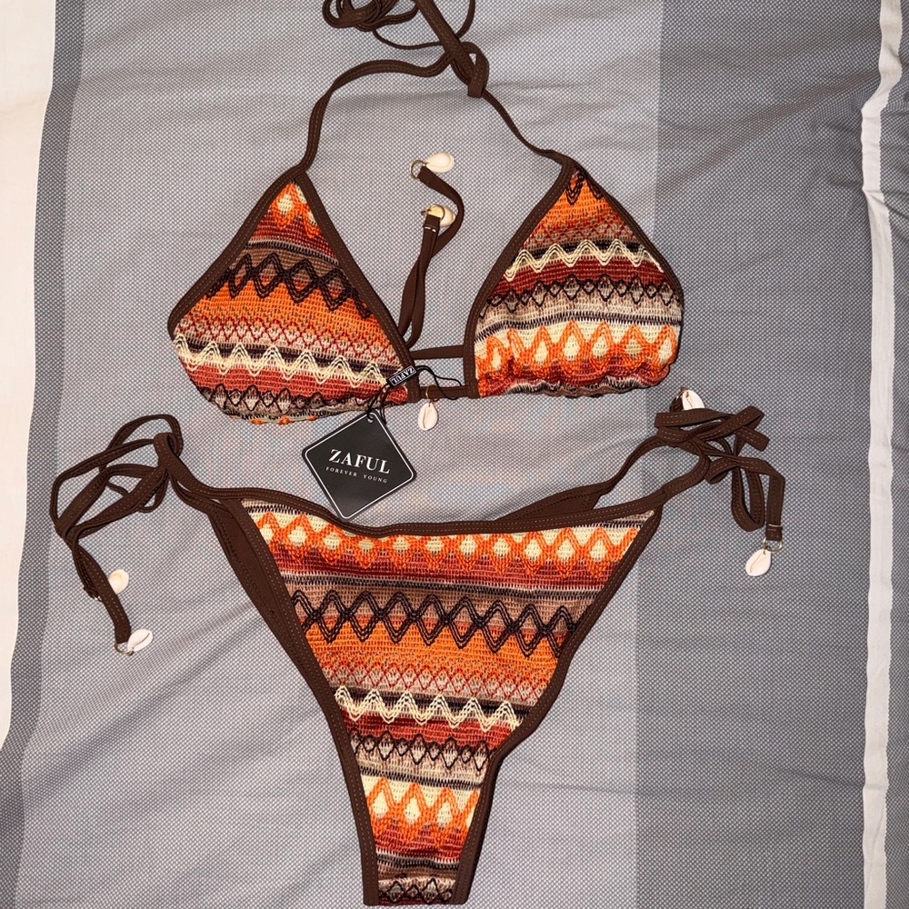 Zaful Brown Textured Triangle Bikini Top with Accent Trim